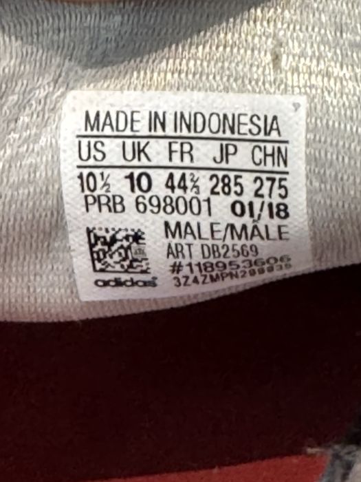 Маратонки ADIDAS SUPERSTAR .Номер 44.5