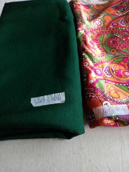 Качествени български платове , кърпи за глава и дом.престилки