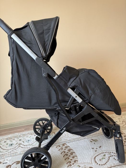 Коляска прогулочная