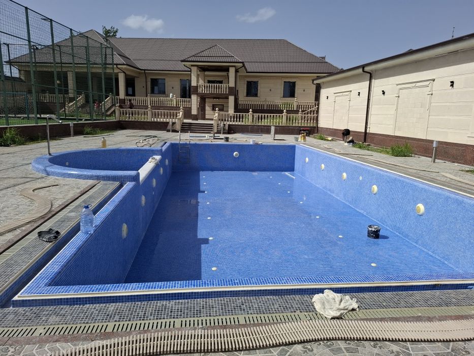 Укладка майолика на бассейн и на сауна  фантаны отлично  качеством