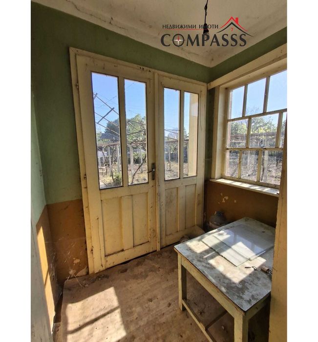 Продава се Къща в с. Преселенци, Област Добрич - 120 кв.м за 225 €/кв.м - Снимка #2