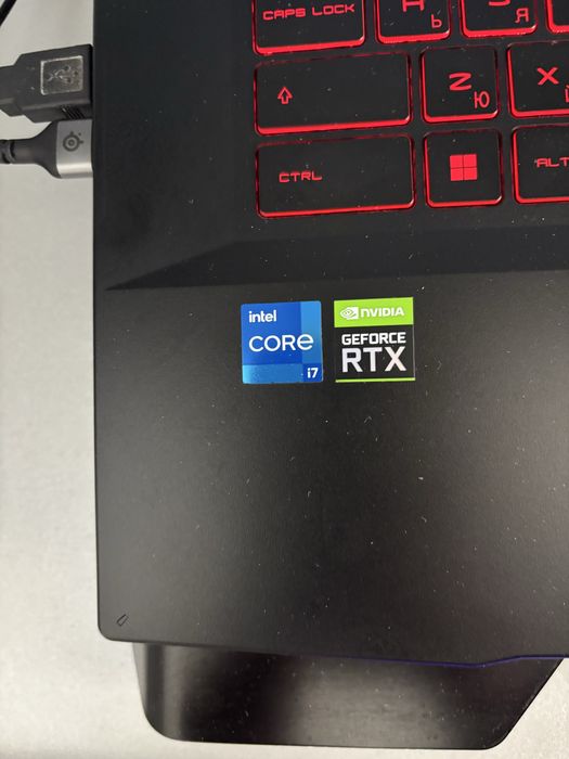 Геймърски лаптоп Katana GF76 11UE