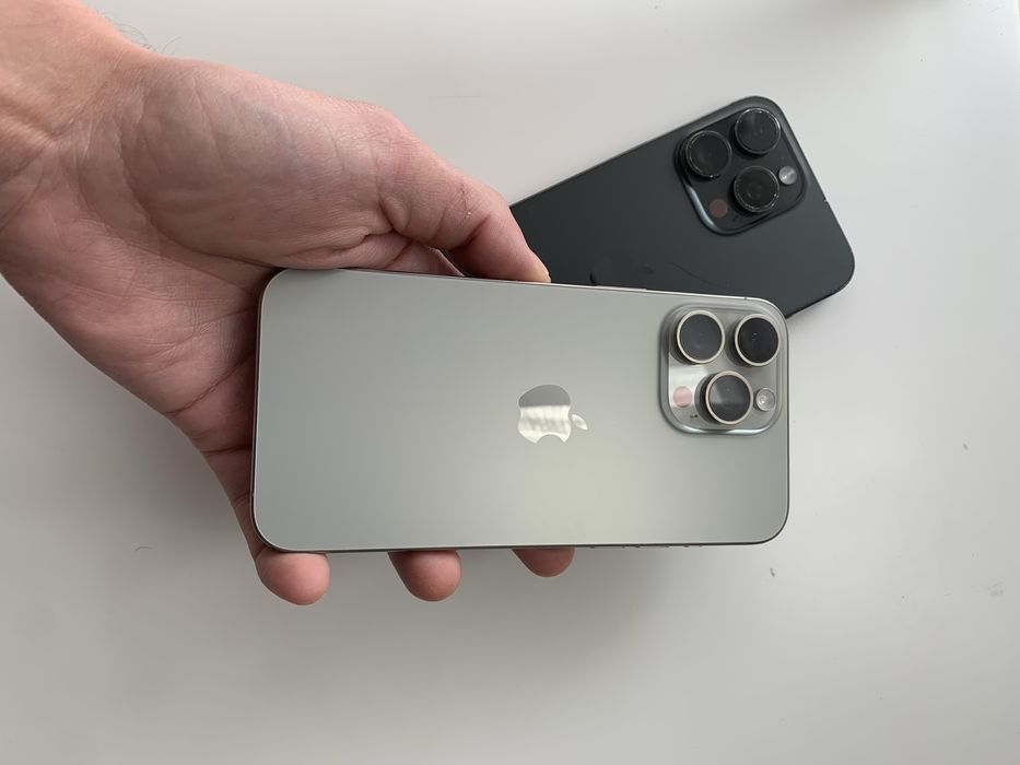 • Piese Iphone DEZMEMBRARI •