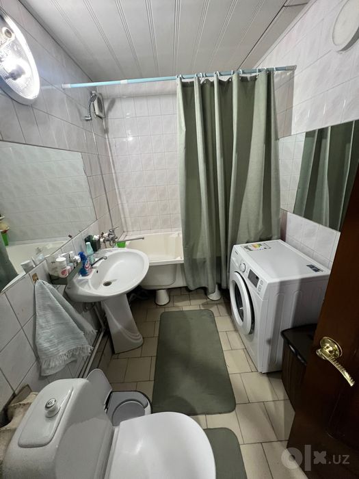 Продается 3-х комнатная квартира, в Яккасарайском районе