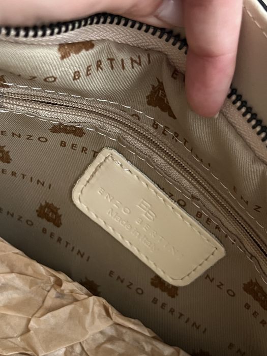 Geanta bej Enzo Bertini piele naturala noua cu eticheta
