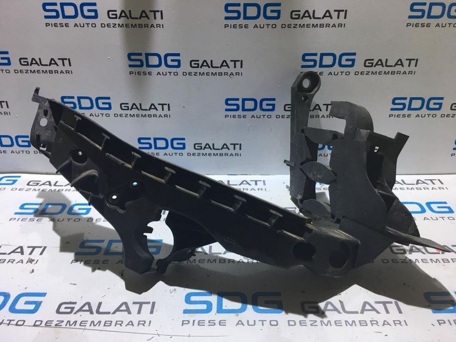 Suport Far Dreapta Audi A4 B8 2008 - 2013 Cod Piesa : 8K0 805 608 R / 8K0805608R