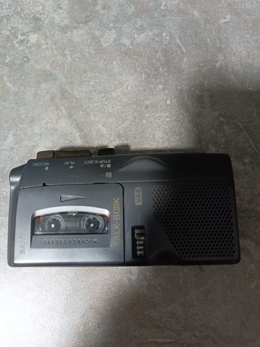 Диктофон SANYO, б/у