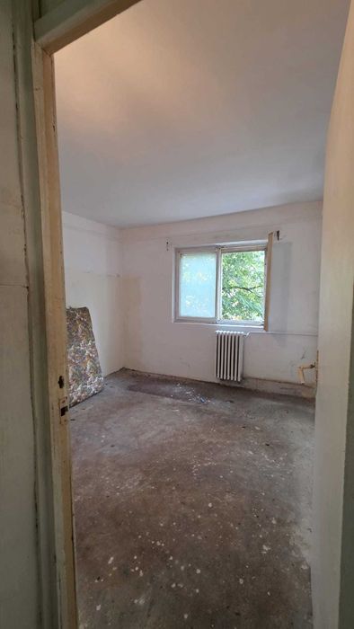3 camere decomandat, 61 mp, etaj 2/4, langa ITM Botoșani