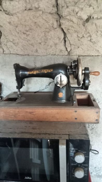 Швейная машина рабочая