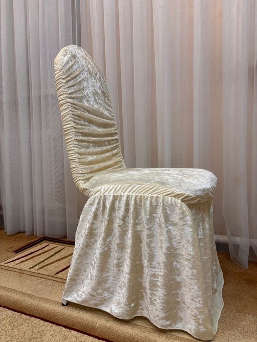 Чехов для стульев и скатерти