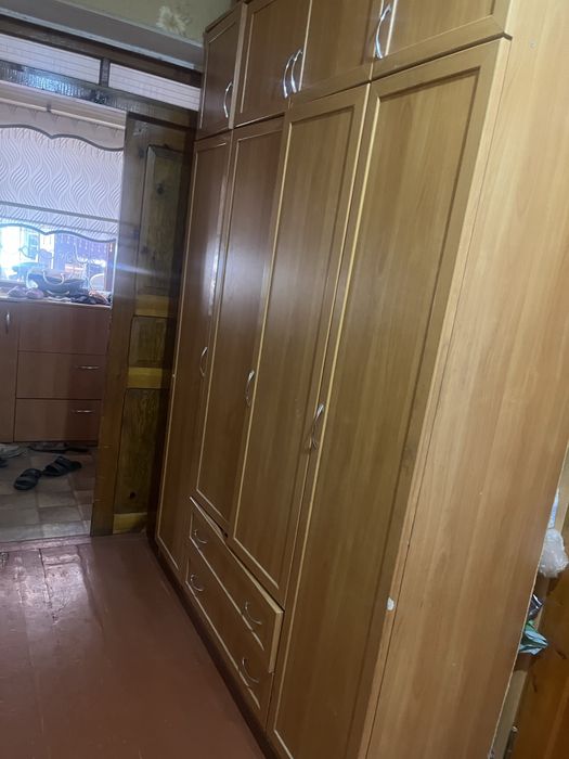 Шифанер. 4 дверный