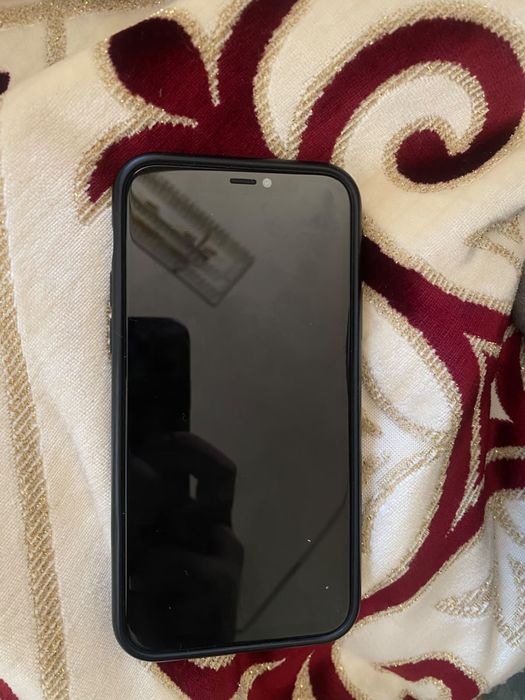 iPhone 11 pro 64гб