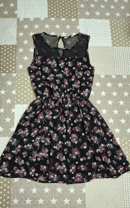 Дрешки за момиче 134/140