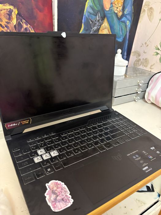 Продаю игровой ноутбук ASUS TUF Gaming F15 в хорошем состоянии