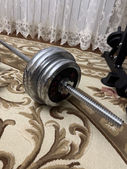 Штанга с гантелями