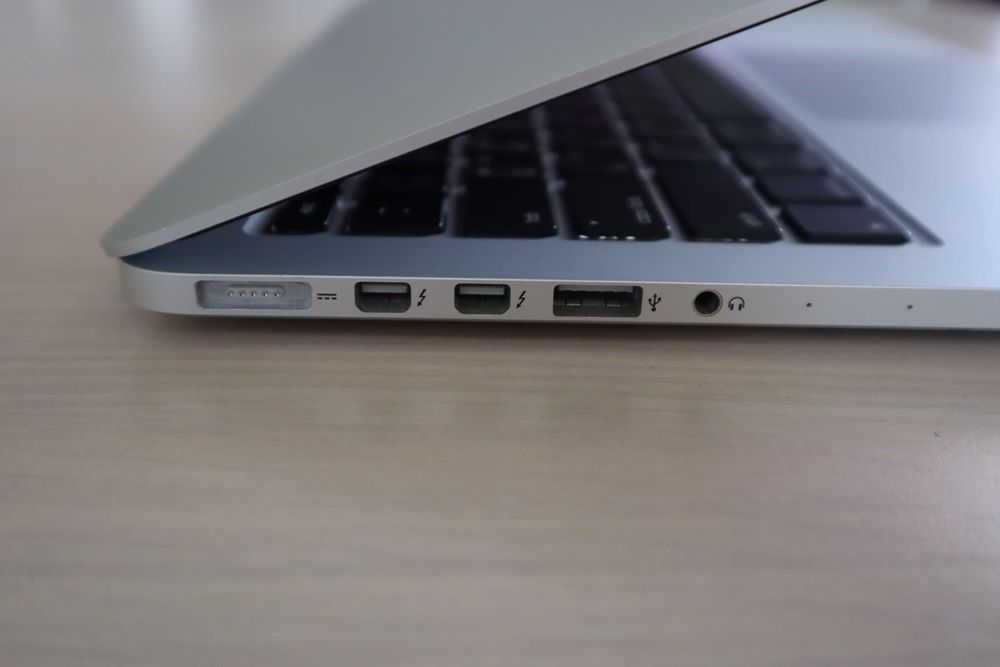 Macbook Pro 13 inch, early 2015