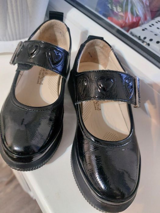 Туфли на девочку