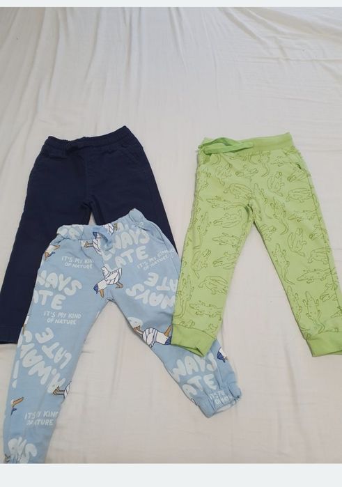 Pantaloni băieți Nr 104