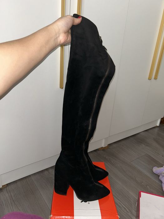 Женская обувь и туфли разные