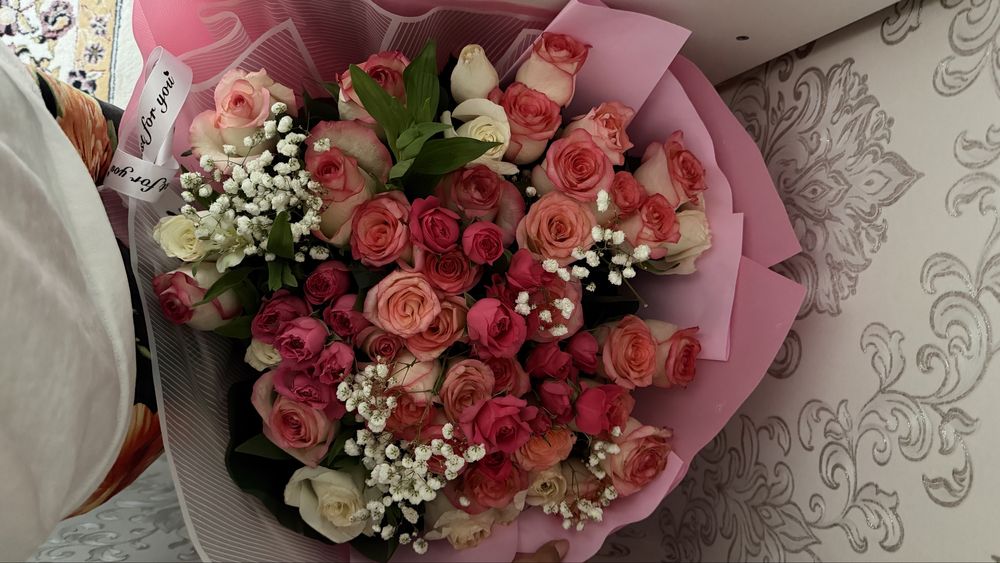 Цветы гулдер свежый