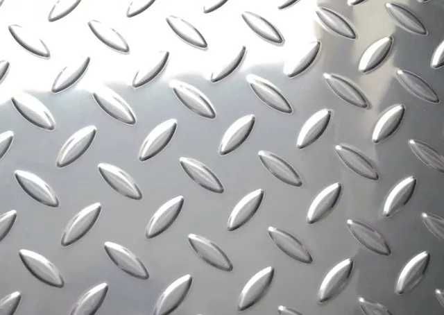 Алюмин Рефлёный Лист