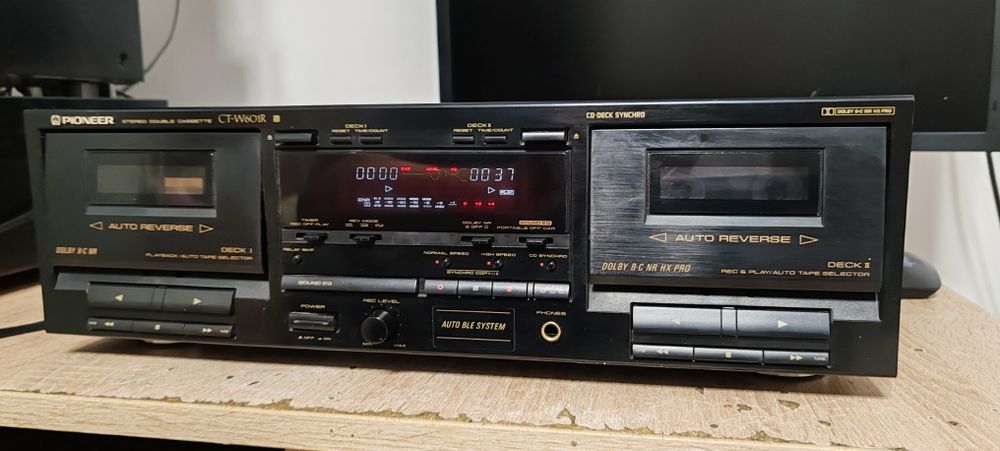 Casetofon deck Pioneer CT-W601R