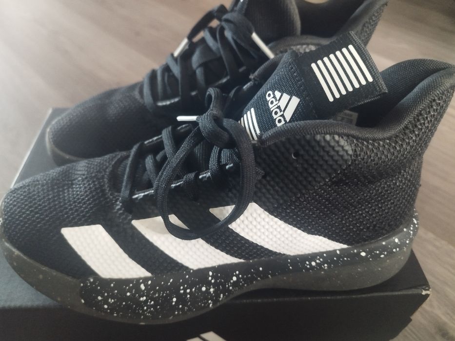 Маратонки ADIDAS