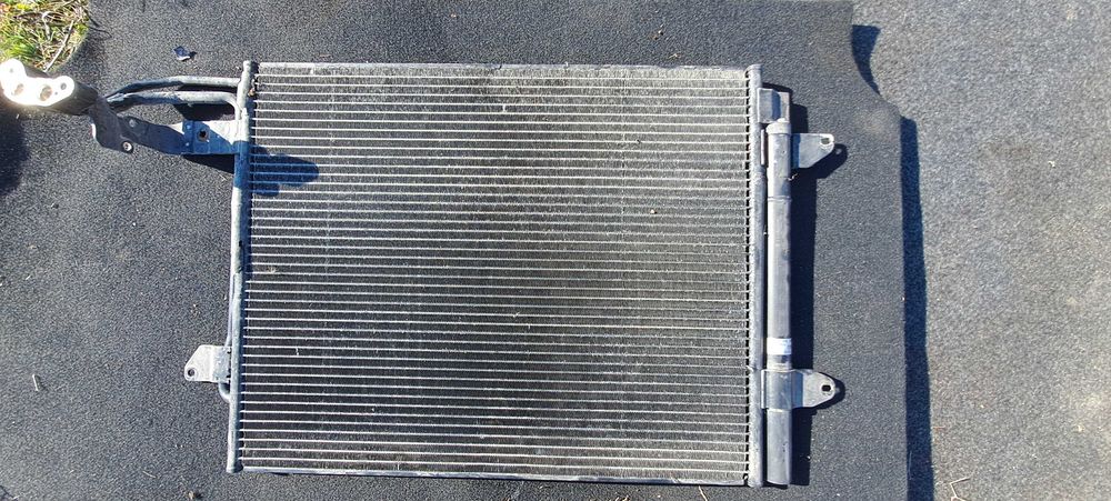 Компресор за климатик,кл.радиатор и тръби от VW TOURAN 1.4TSI 140K.C
