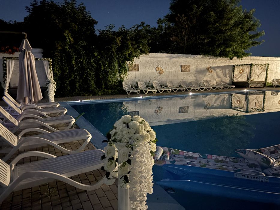 Inchiriere piscina