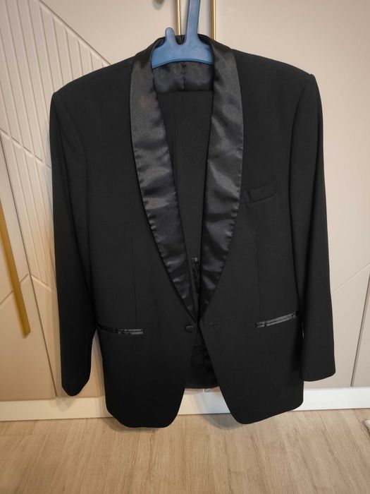 Мужская одежда костюм