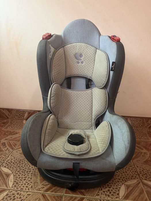 Scaun auto pentru copii – stare foarte bună