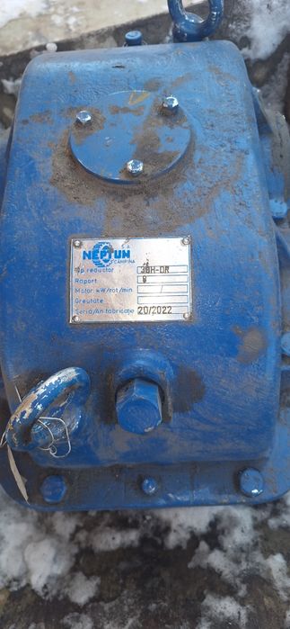 Reductor de putere 8 la 1 ,pentru despicator lemne sau banda balastier