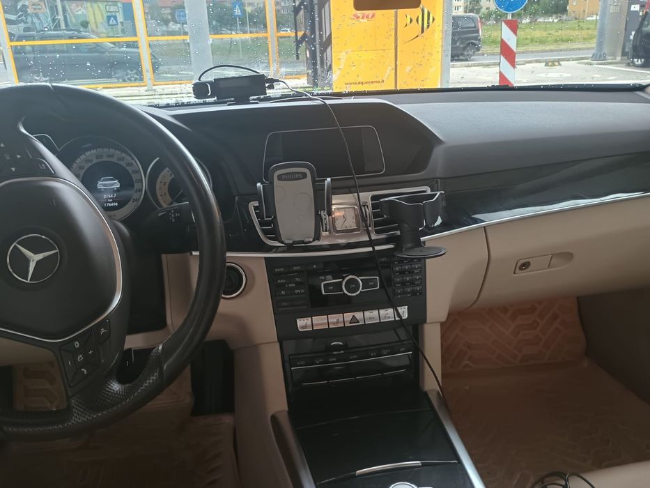 MERCEDES-BENZ E-Class 0 — imagine 3