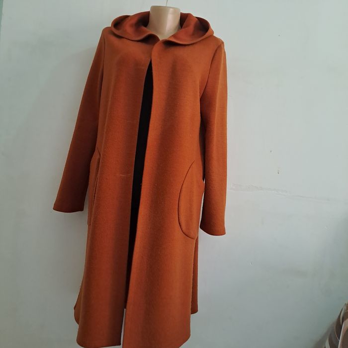 Женский сезоный пальто раз 46-48