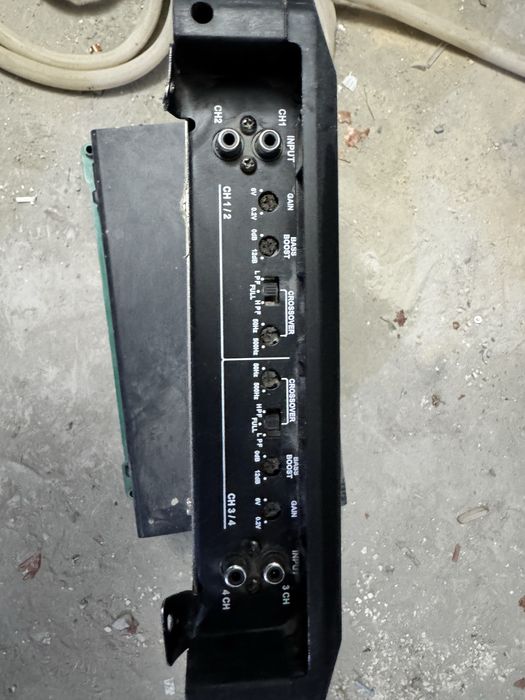 Продается усилитель Kicx AR 4.90 для автомобиля 1000W