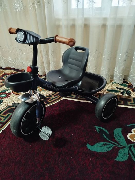 Velosiped 3 oyoqli