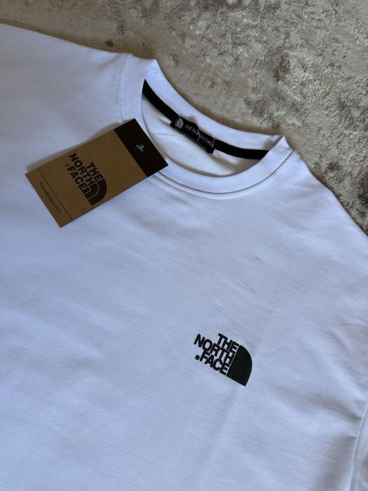 Tricou The North Face