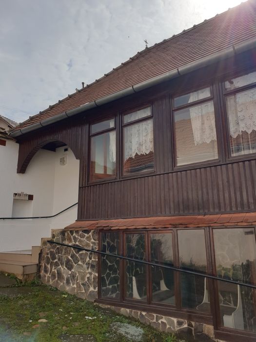 Casa cu sura 1850mp sat Rod județul Sibiu