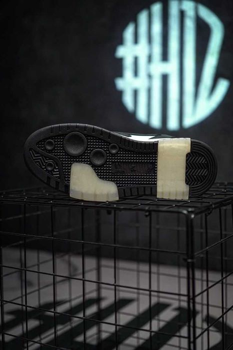 #DISCOUNT# OFF-White Out Of Office Black White Ediție Limtată