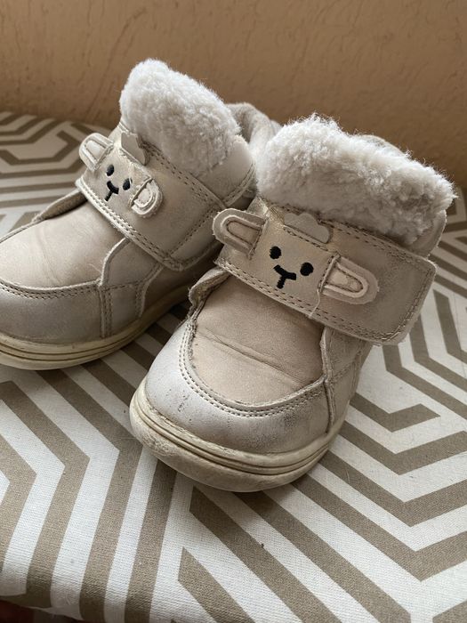 Два чифта зимни боти 24 номер