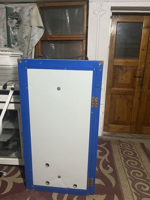 Инкубатор яиц продам в отличном состоянии