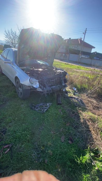 Мерцедес е280 v6 2008 Facelift На Части