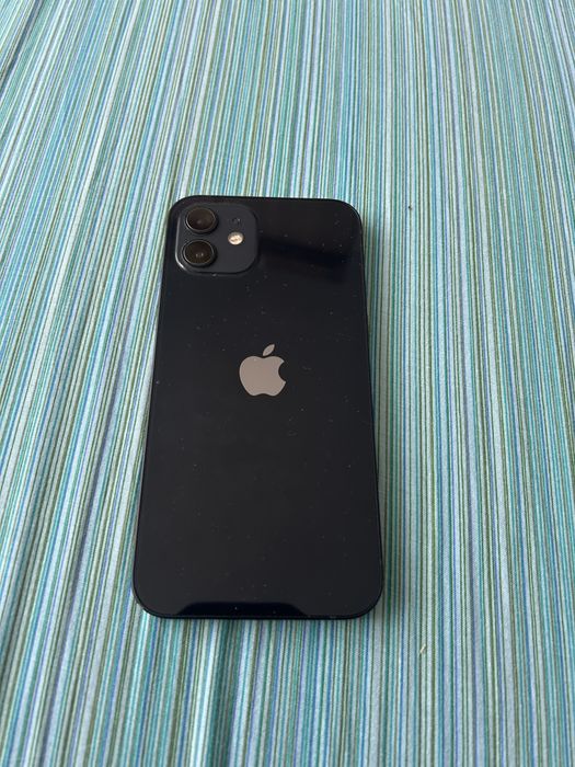 Iphone 12 64GB 80% baterie