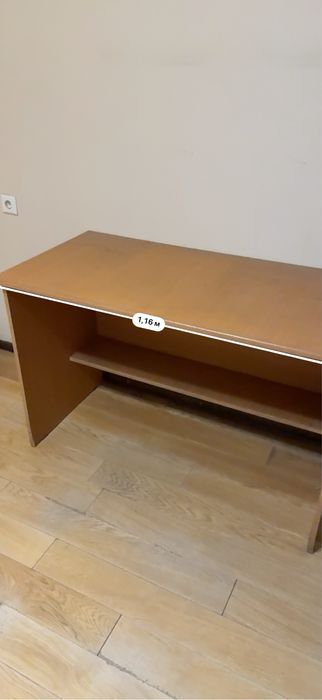 Отдам стол письменный