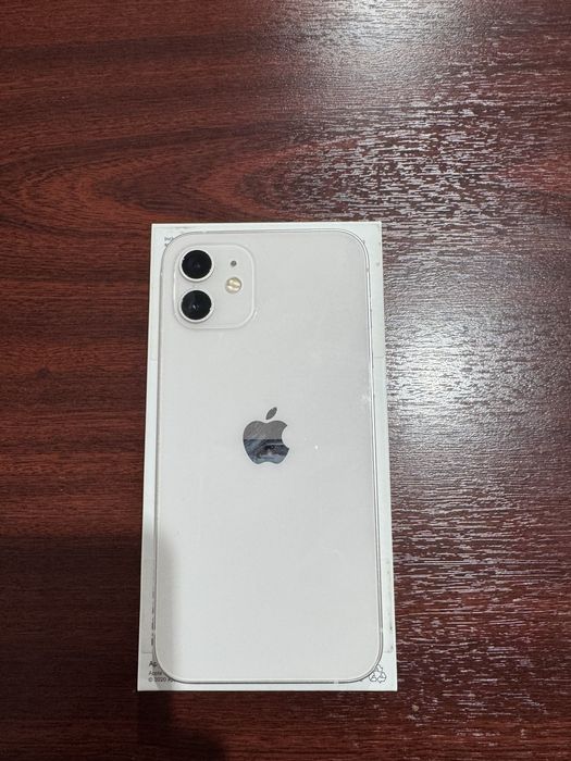 iPhone 12 отличное состояник
