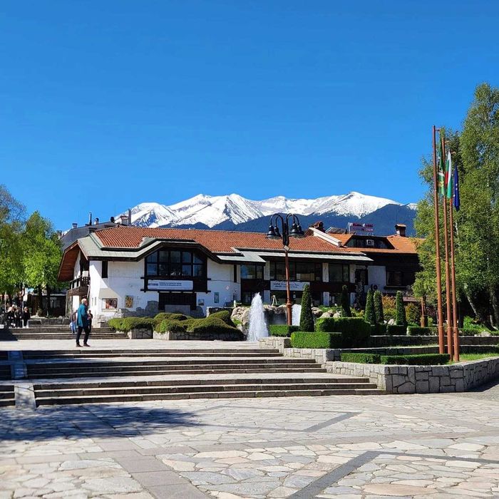 Продава апартаменти в центъра на Банско