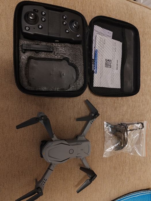 Drona / Quadcopter pliabil(a) camera duala - 2 baterii
