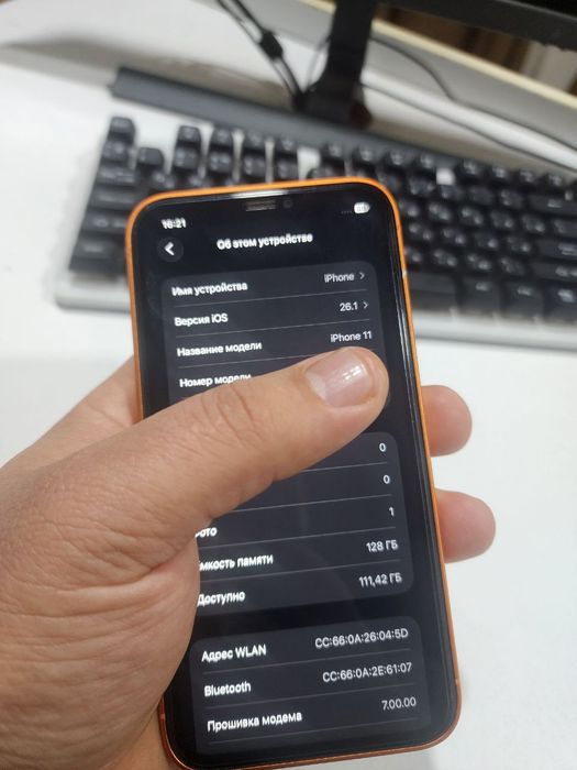 iphone 11 93%  128gb