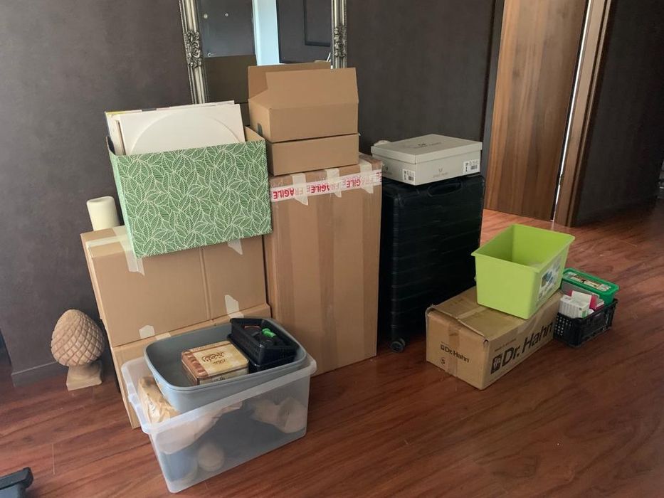 Golire apartamente, Debarasare canapele, Transport mobila, mutari etc.