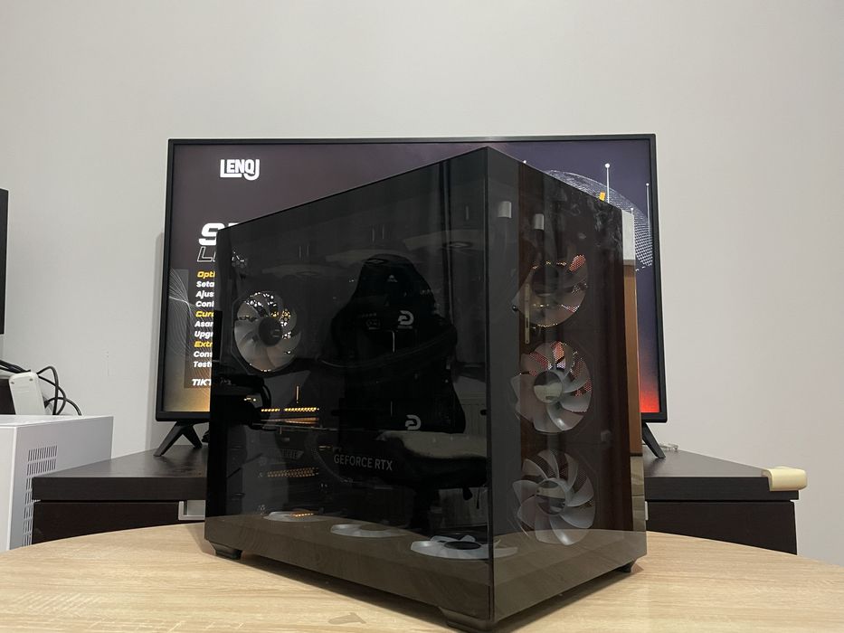 Calculator / Sistem PC Gaming - 7800x3d, 5070 12GB, 32GB RAM, 1TB SSD